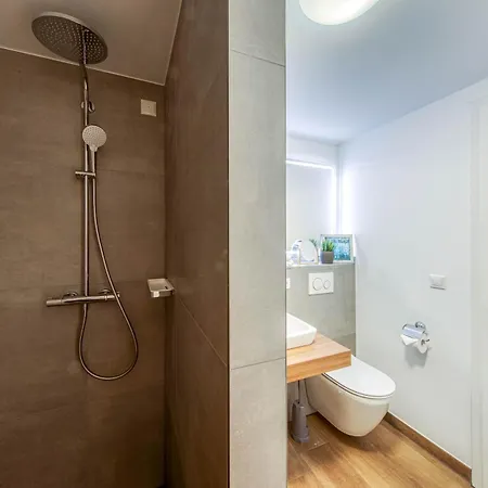 - Modernes Design Nahe Mueritzstrand & Wellness Appartement Waren (Mueritz)